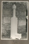 R133
